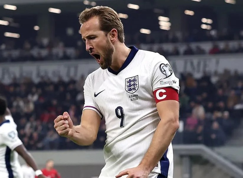 Harry Kane stepping up to take a penalty kick for England against Croatia at the 2026 FIFA World Cup